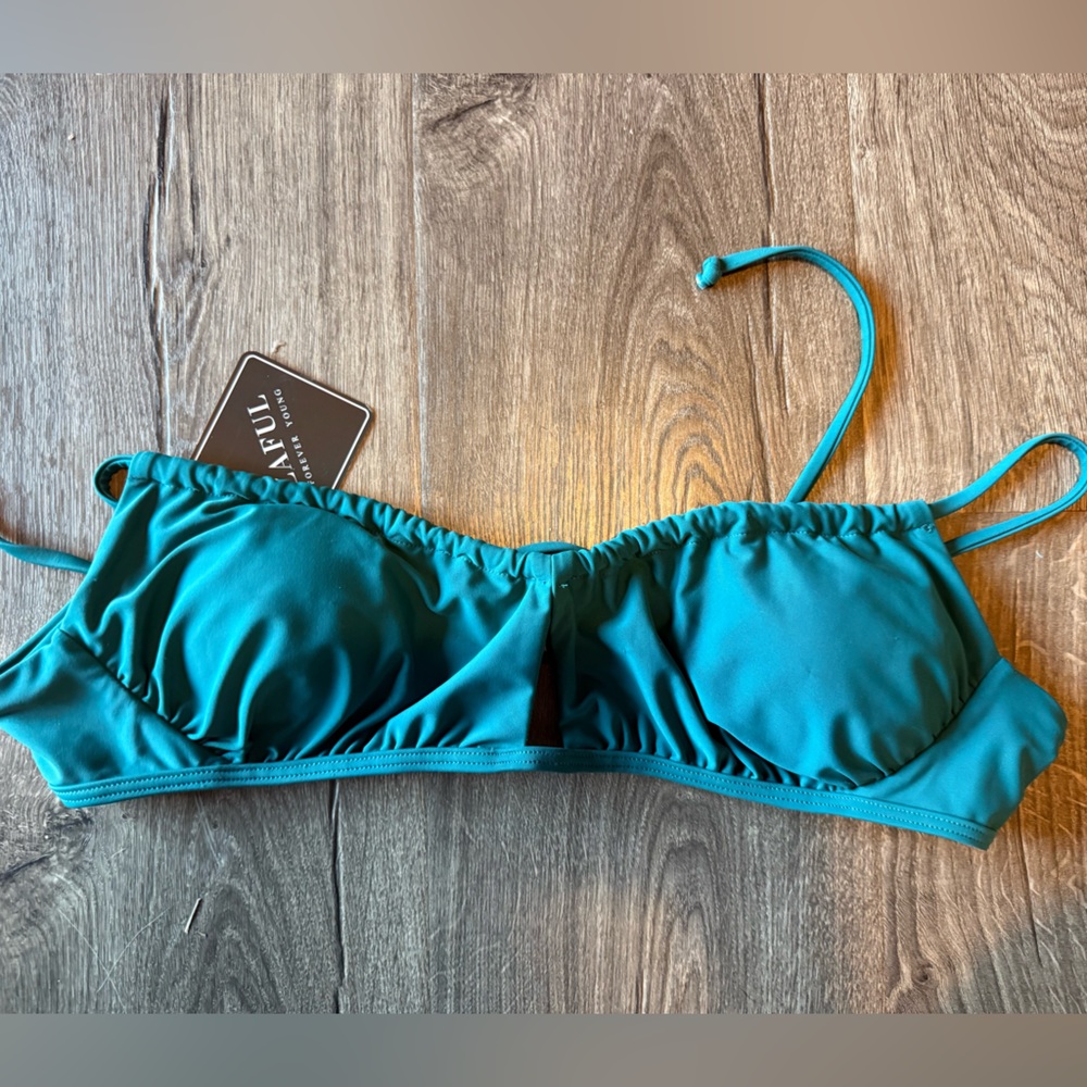 NWT Zaful Turquoise Bikini Top
